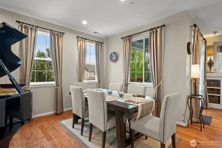 Dining room seats 12 guests
