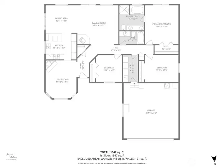 A helpful floor plan gives buyers a clear sense of the home’s layout, flow, and room relationships before they step inside.