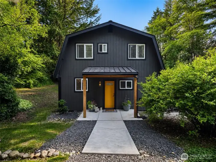 This charming home in Lakebay is all dolled up and ready for you to make it your new home. New exterior paint, new roof, new covered porch, new patio, new hot water heater; you can just move in and enjoy.