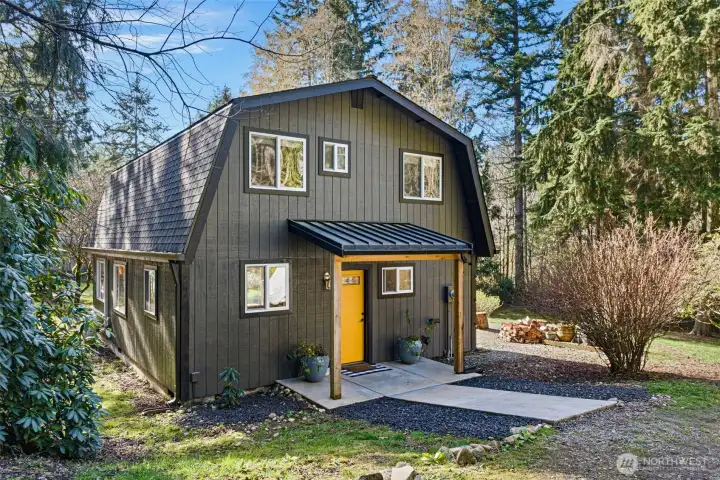 This charming home in Lakebay is all dolled up and ready for you to make it your new home. New exterior paint, new roof, new covered porch, new patio, new hot water heater; you can just move in and enjoy. This charming home in Lakebay is all dolled up and ready for you to make it your new home. New exterior paint, new roof, new covered porch, new patio, new hot water heater; you can just move in and enjoy.