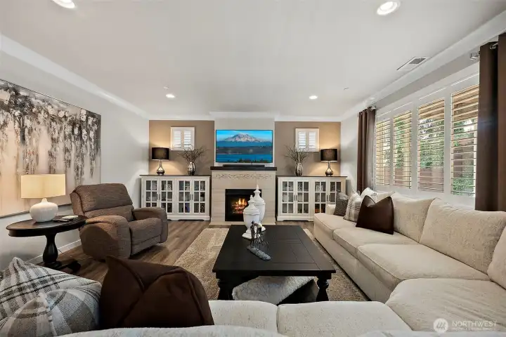 With 2,795 square feet spanning the home, the spaces are generous yet cozy With 2,795 square feet spanning the home, the spaces are generous yet cozy