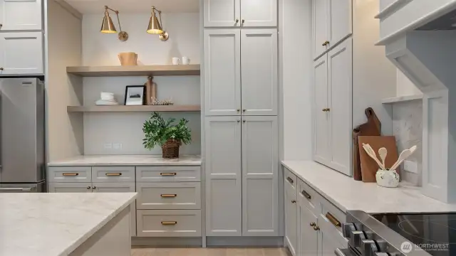 The kitchen pantry and open shelving.