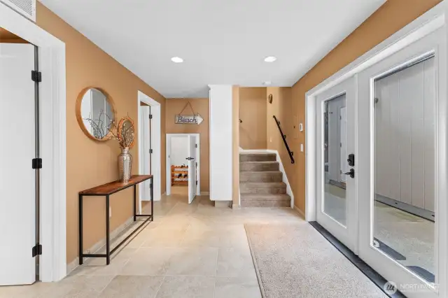 Foyer downstairs