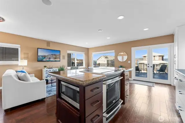 Great room with cook top & island seating