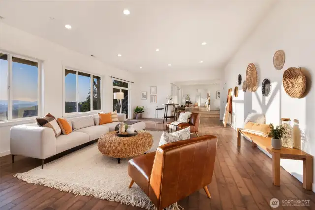 Huge recreation room