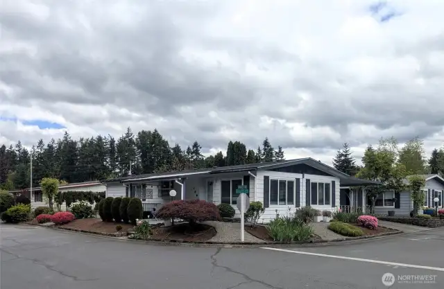 Large corner lot