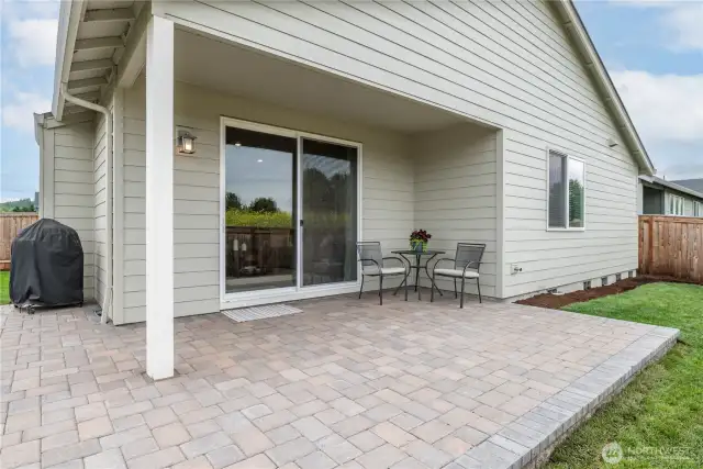 Paver patio is great for entertaining