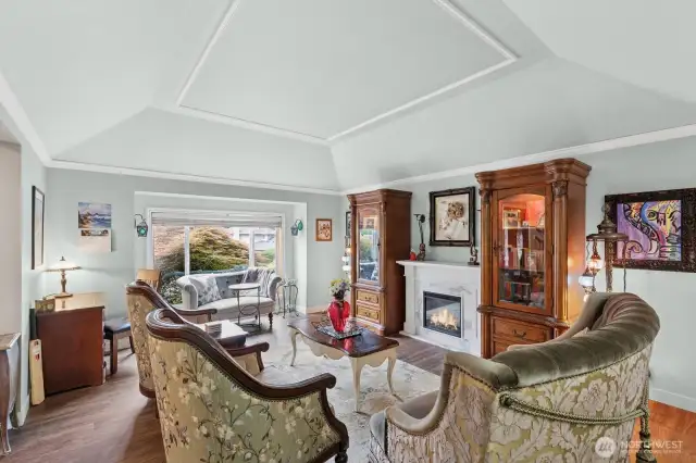 Formal living area
