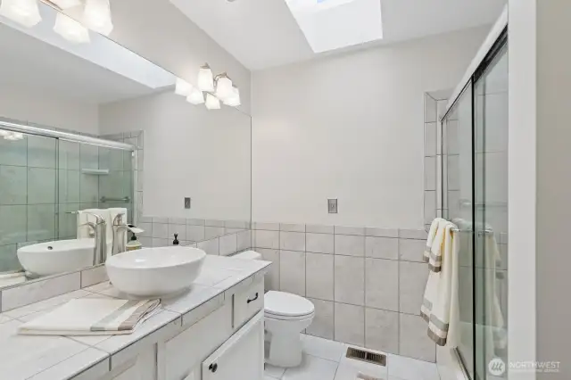 Main full-bath