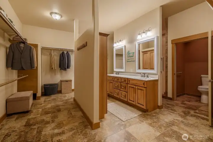 Virtual Staging Primary Bathroom & Closet
