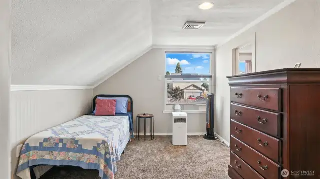 Bedroom with 1/2 bath
