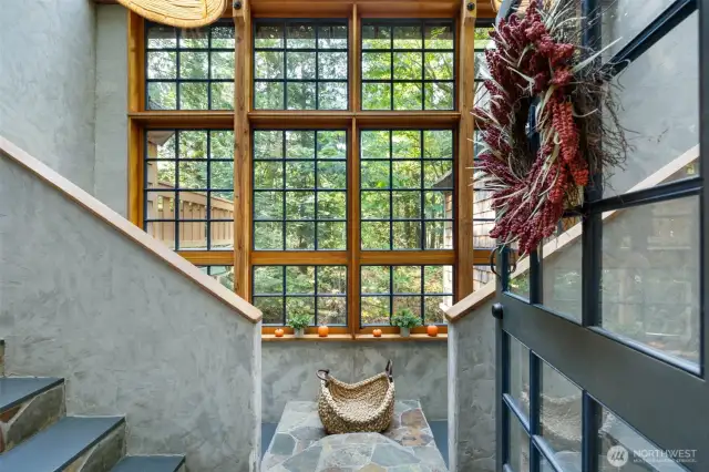 Stunning atrium entry lets nature steal the show!