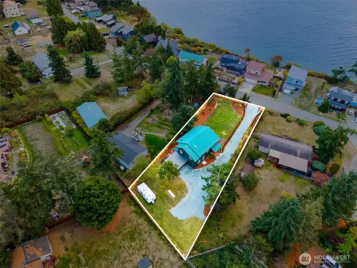 Saratoga Beach community offers oversized lots for a little elbow room.