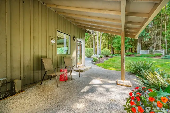 Multiple Outdoor Living Spaces