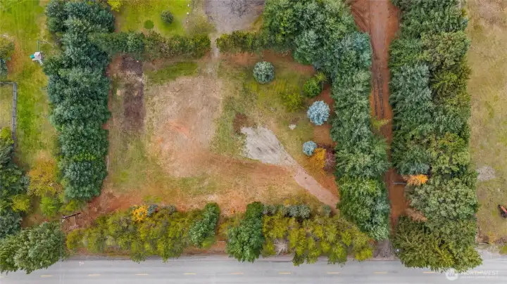 This flat 1.12 acre parcel in the county is ready to build or use as a your Upper Kittitas County recreational base!