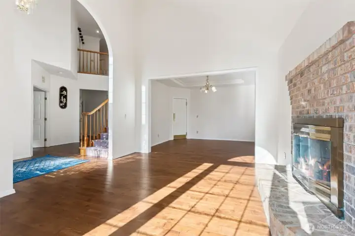 Grand Entry, Formal Living and Formal Dining Room