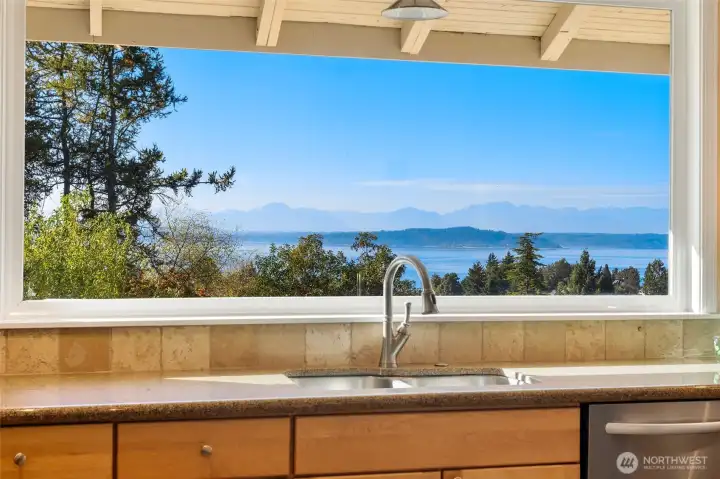 What an amazing view from the kitchen sink. Who wouldn’t want to do the dishes with this view??