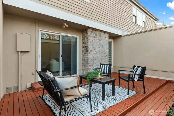 Private courtyard between house and garage