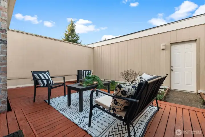 Private courtyard between house and garage