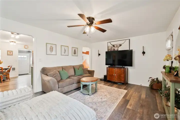 Light, bright and beautiful!