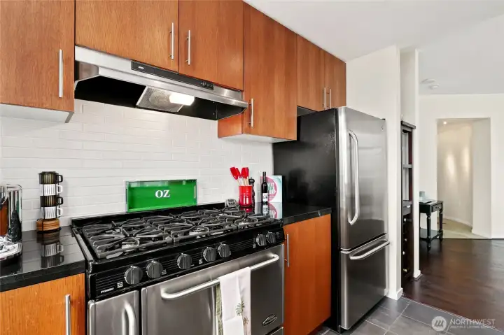 Kitchen Left