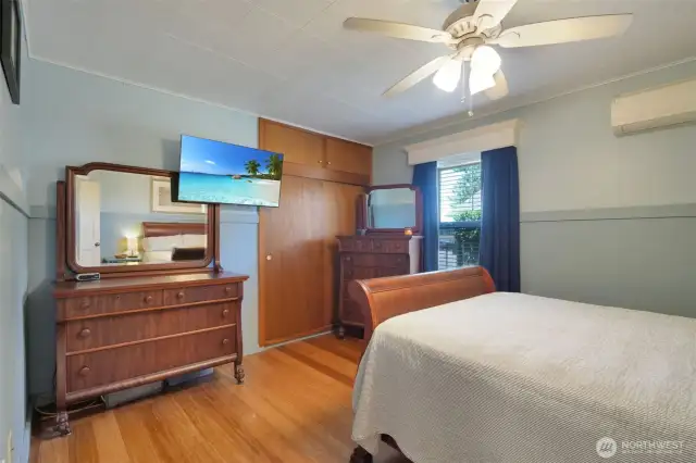 Middle bedroom with minisplit and ceiling fan