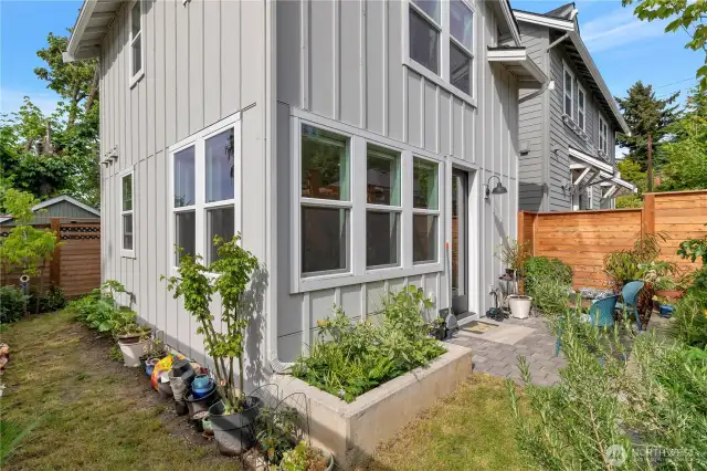 Very private low maintenance yard