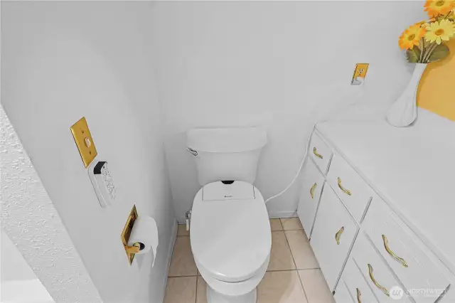 Heated toilet seat!