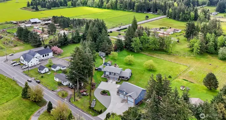 Gated Entry, Minutes from I5