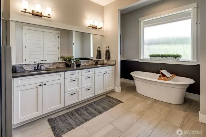 photos are for marketing purposes only. Will show options, upgrades and unavailable features. Not of specific home for sale.