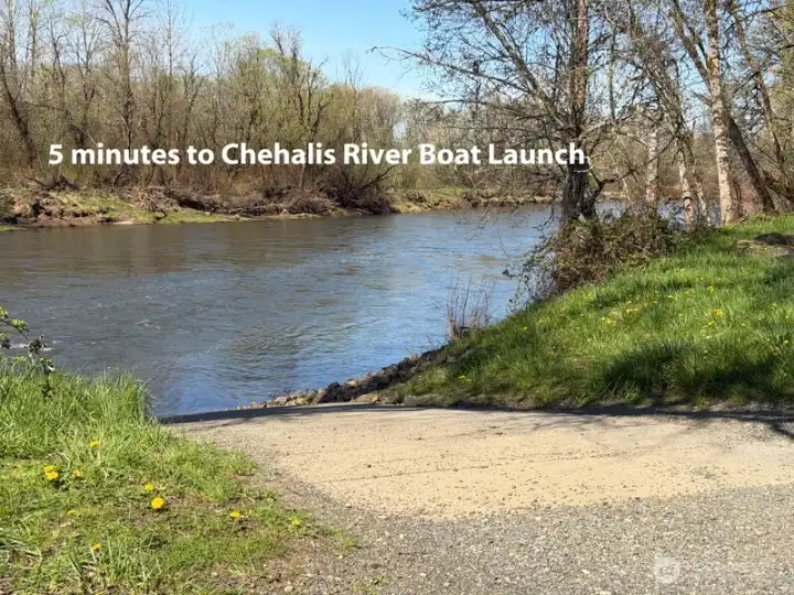 5 Minutes to Chehalis River Boat Launch!