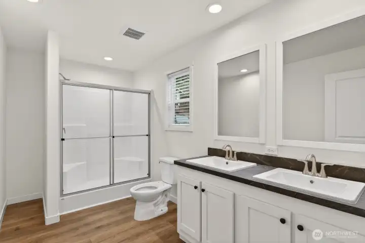 Primary Room Bath
