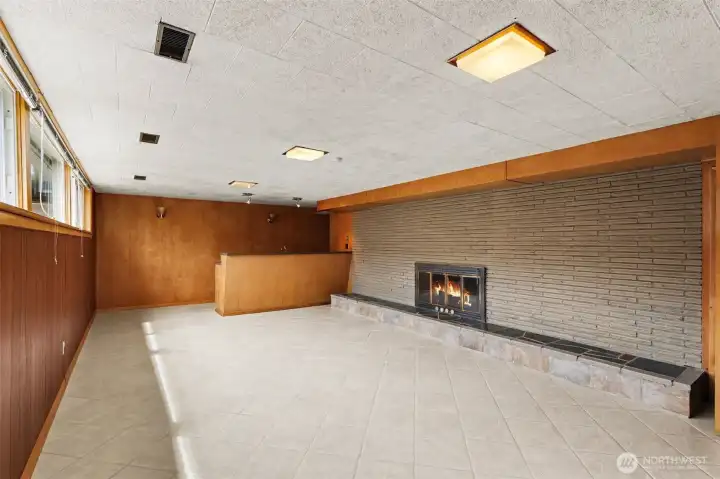 Downstairs Bonus Room with Wet Bar