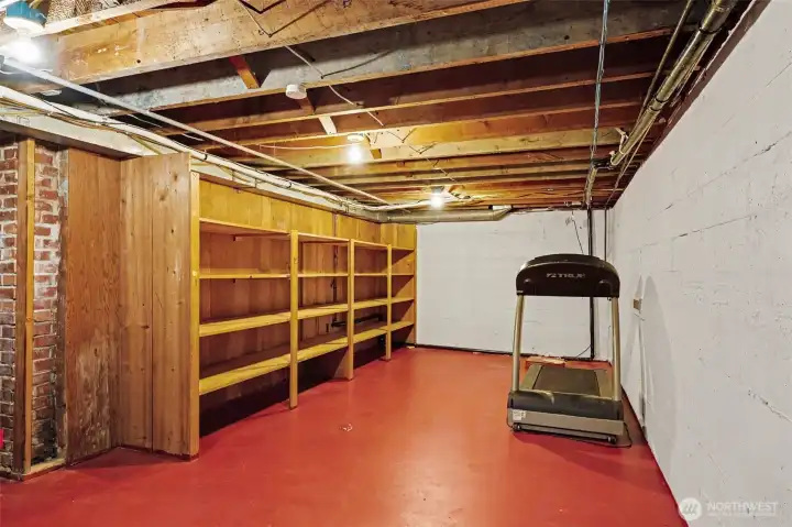 Large Storage / Shop Area in Basement