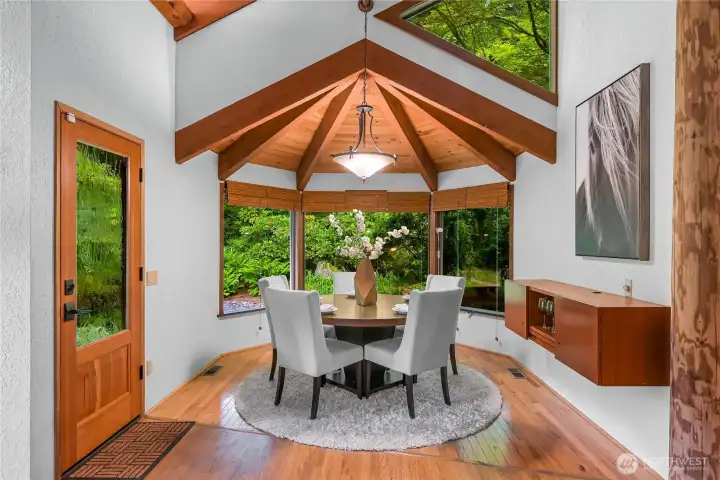 More formal Dining Area. If you love birds, hang a squirrel-proof feeder outside! More formal Dining Area. If you love birds, hang a squirrel-proof feeder outside!