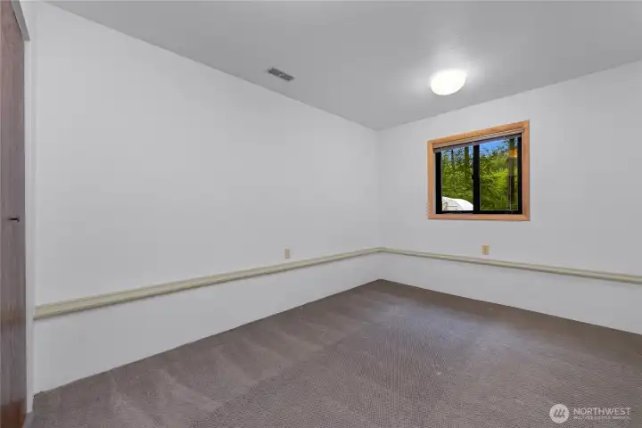 2nd Lower Bedroom 2nd Lower Bedroom