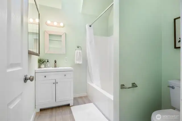Main Level Bath