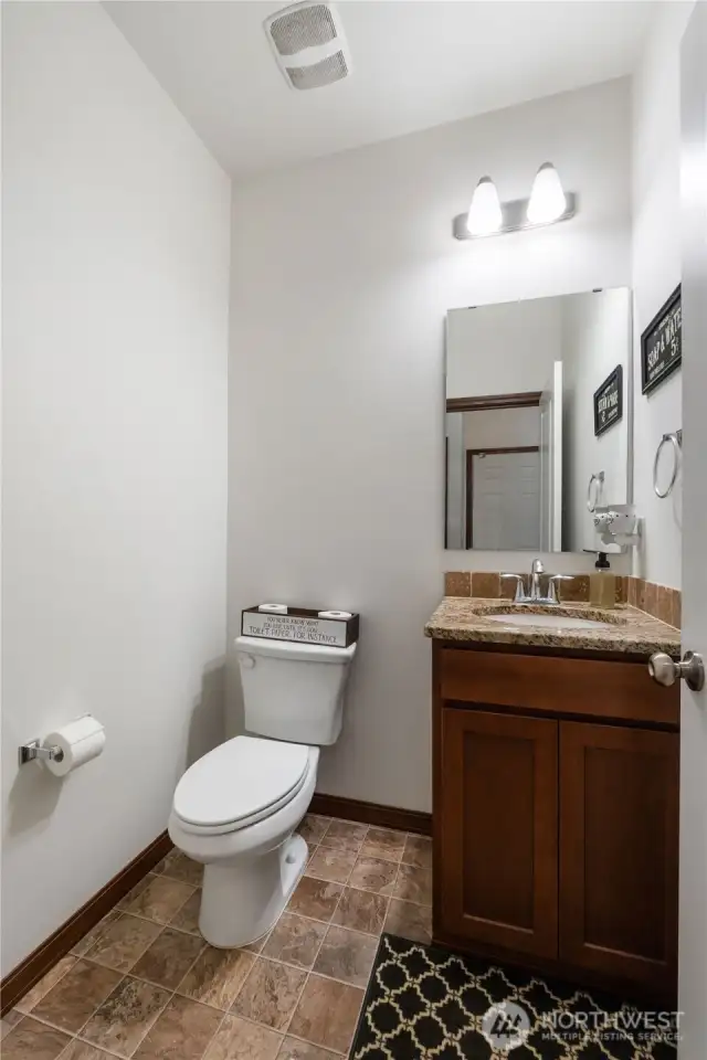 1/2 bath off the hallway for guests.