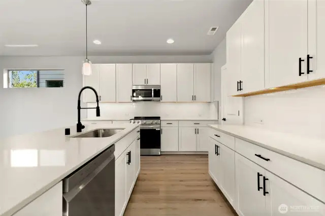 Interior finishes & colors may vary. See site agent for details.