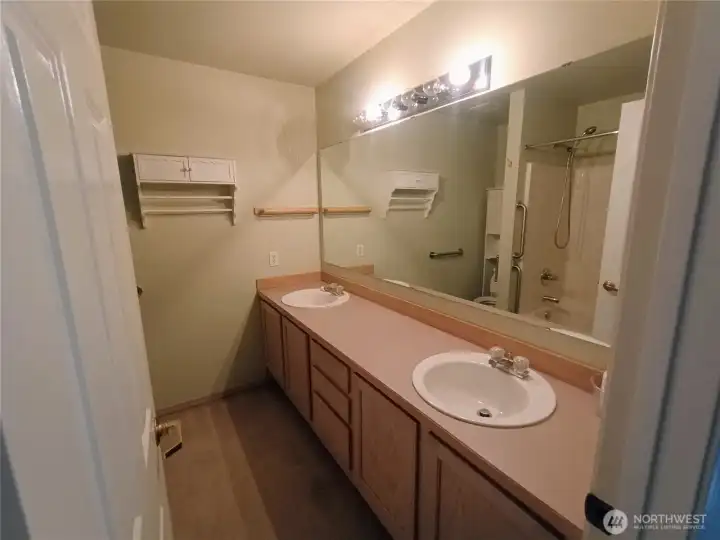 5 Piece Master Bath