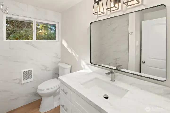 Unit B - Remodeled Full Bath