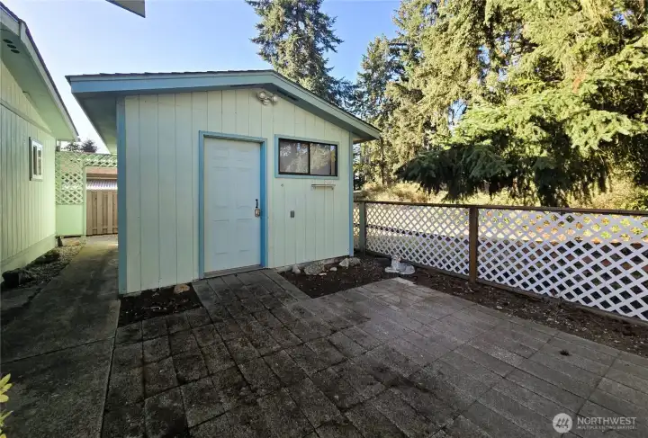 233 Sq Ft Shed