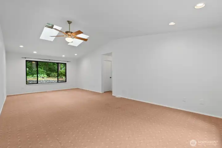 2nd Bonus Room/Great Room 2nd Bonus Room/Great Room