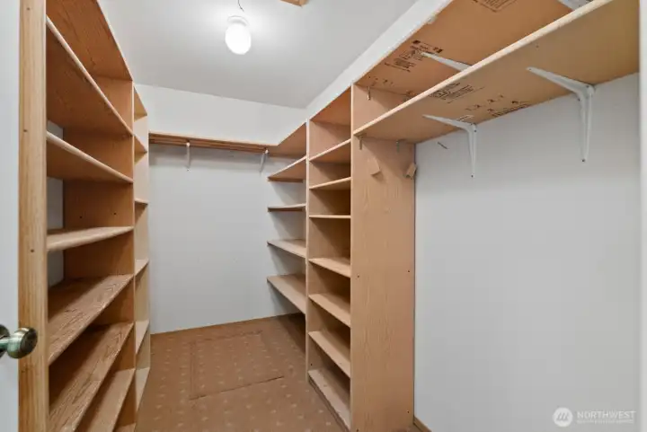 Closet off 2nd Bonus Room Closet off 2nd Bonus Room