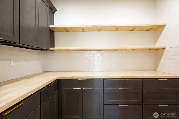 Butler's pantry