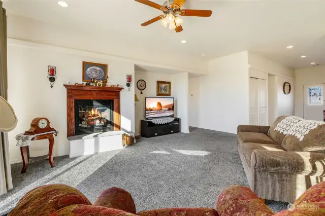 With a ceiling fan and propane fireplace in the living room, you'll have cozy winters!