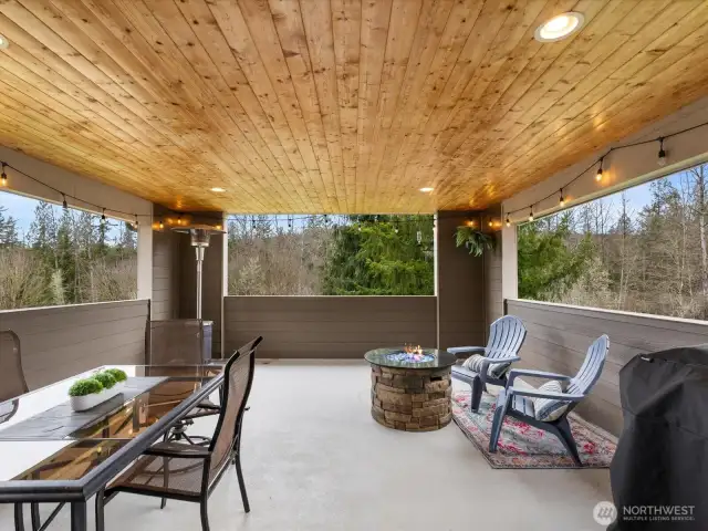 Large covered porch off the kitchen.