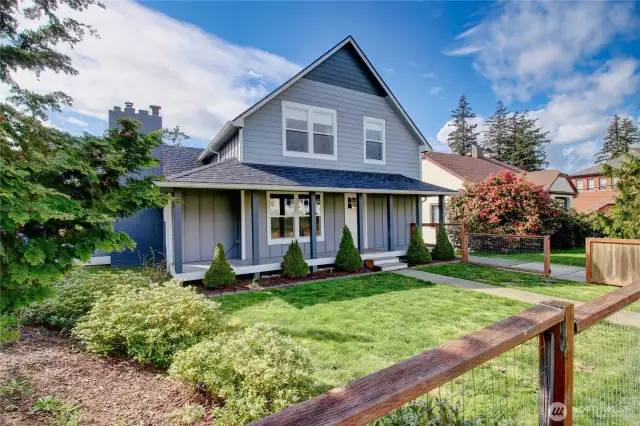 Gorgeous craftsman home