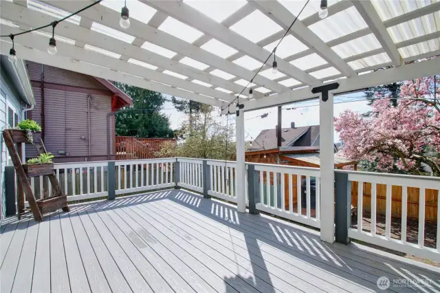 You’ll love spending time on this fabulous deck