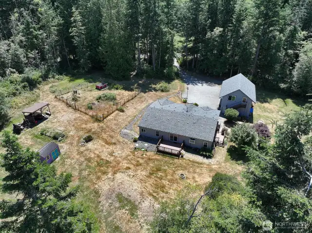 From above. You get a sense of the privacy from the Lancaster Road.